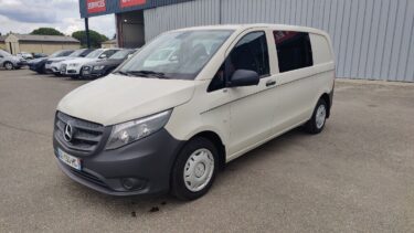MERCEDES VITO 111 CDI 114cv BVM 6 PLACES