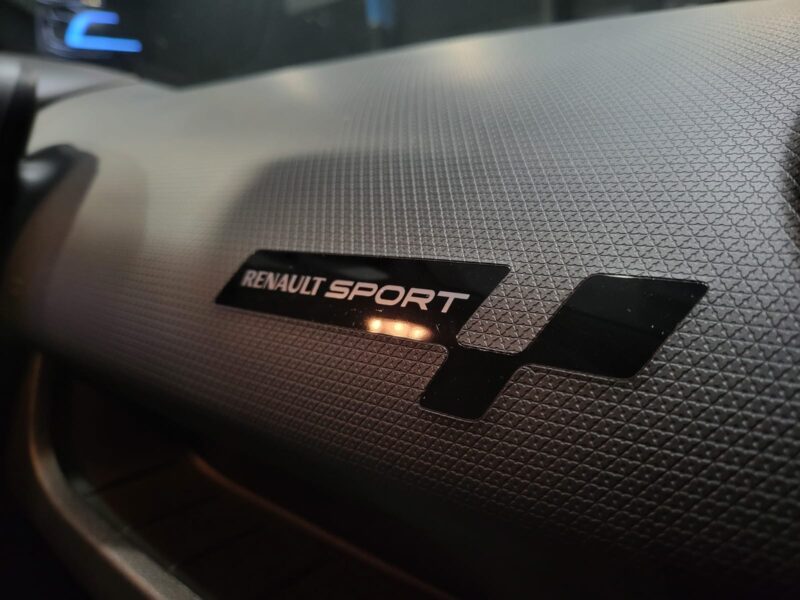 RENAULT CLIO IV 1.6 RS Trophy 220 cv RS MONITOR / SIEGE CHAUFFANTS / CAMERA