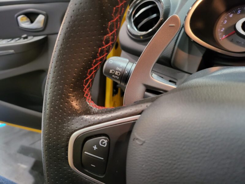 RENAULT CLIO IV 1.6 RS Trophy 220 cv RS MONITOR / SIEGE CHAUFFANTS / CAMERA