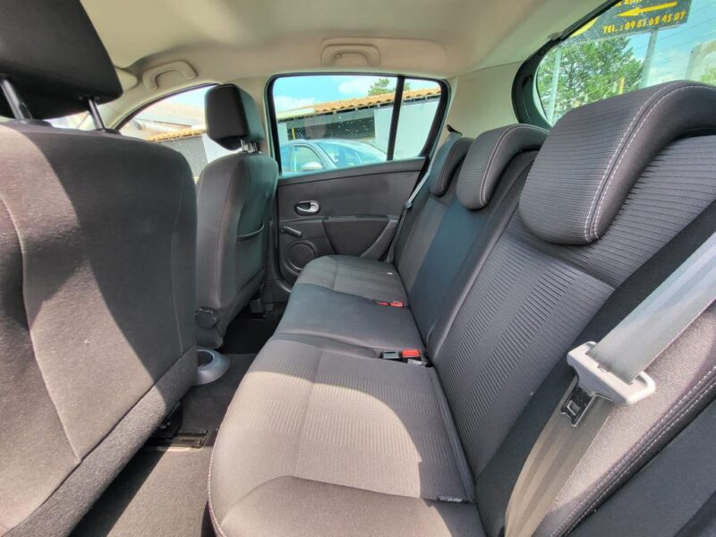 RENAULT MEGANE III 3/5 portes 2014