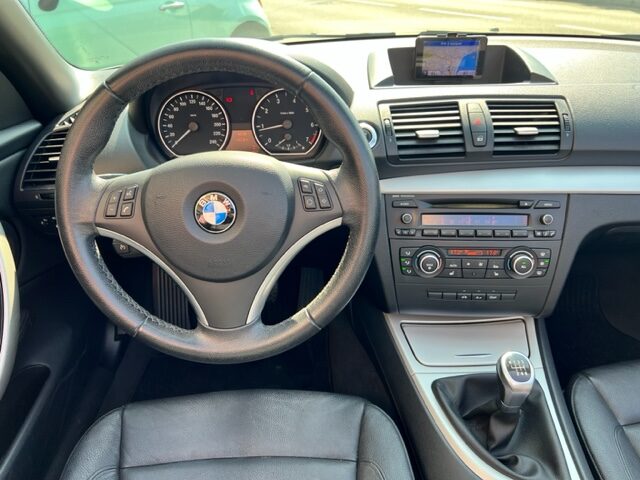 BMW SERIE 1 118i 143CH CABRIOLET 