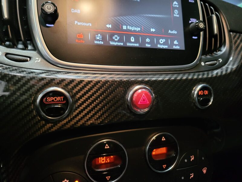 FIAT 500 ABARTH 595 Competizione 1.4 T-Jet 180cv Dualogic 3p // TOIT OUVRANT/BLUETOOTH/RADAR-AR