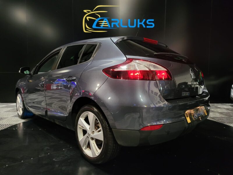 RENAULT MEGANE III 1.2 TCe 130cv Limited 5p // PREMIERE MAIN/GPS/BLUETOOTH/RADAR-AR