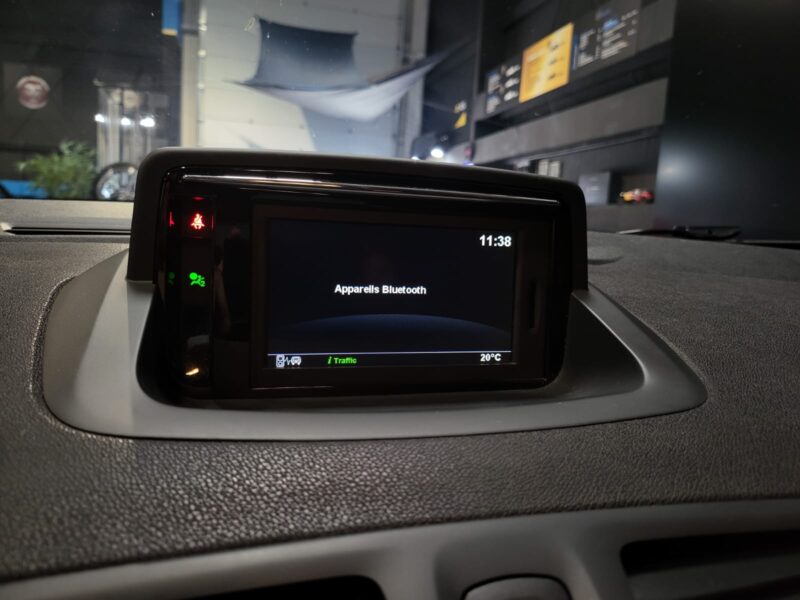 RENAULT MEGANE III 1.2 TCe 130cv Limited 5p // PREMIERE MAIN/GPS/BLUETOOTH/RADAR-AR