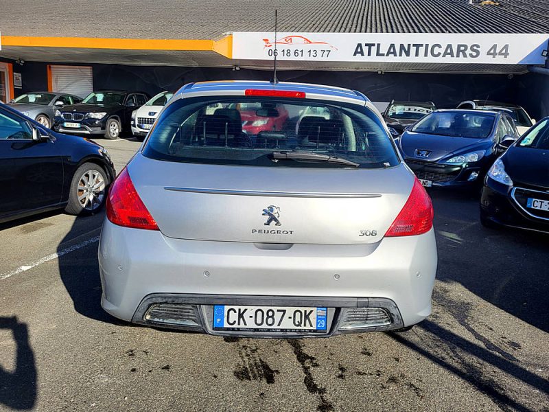 PEUGEOT 308 2012