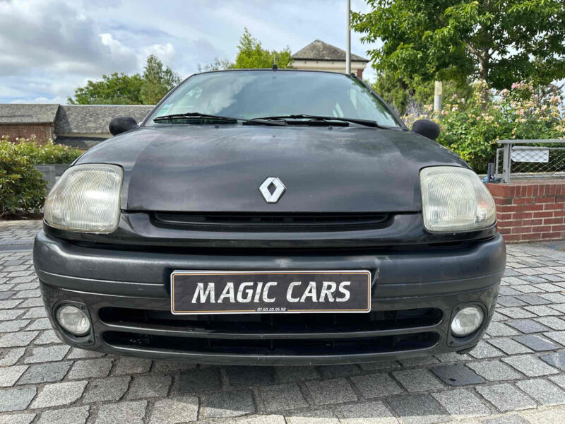 RENAULT CLIO II 1999