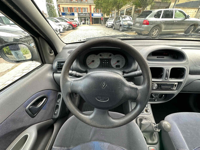 RENAULT CLIO II 1999