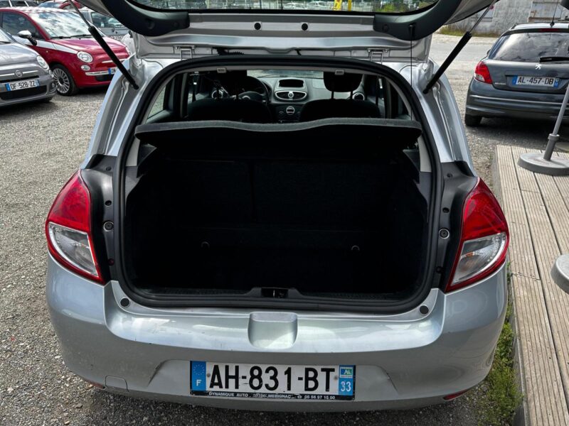 RENAULT CLIO 2009