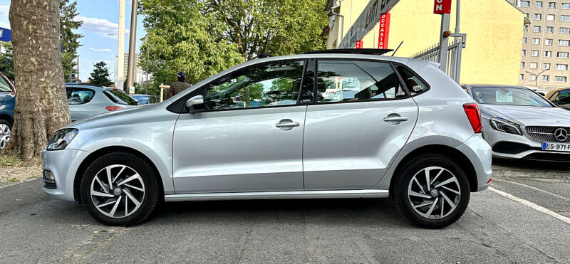 VOLKSWAGEN POLO V 2017