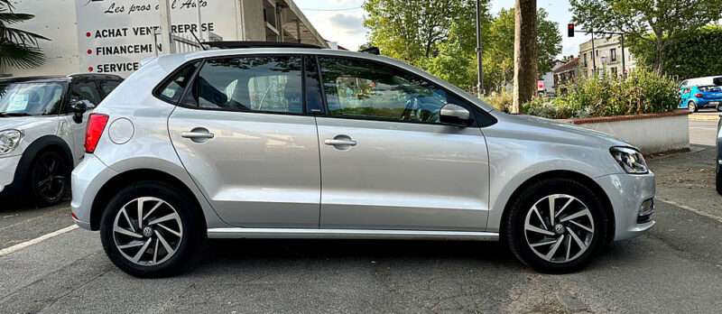 VOLKSWAGEN POLO V 2017