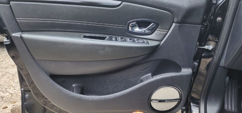 RENAULT MEGANE SCENIC 2014