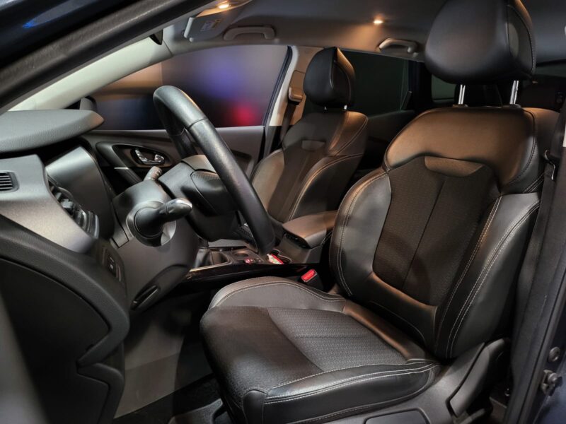 RENAULT KADJAR 1.2 TCe 130cv Intens BVM6 5p // CAMERA DE RECUL/R-LINK/BLUETOOTH