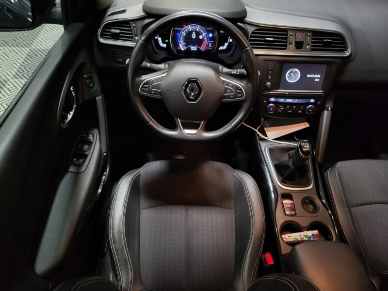 RENAULT KADJAR 1.2 TCe 130cv Intens BVM6 5p // CAMERA DE RECUL/R-LINK/BLUETOOTH