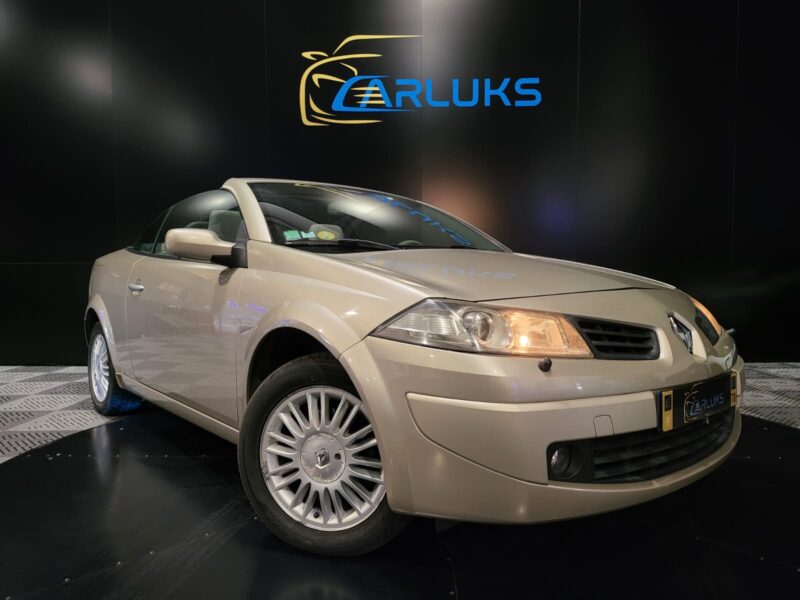 RENAULT MEGANE CC 1.9 dCi 130cv Privilège BVM6 3p // PREMIERE MAIN/CAPOTE ELECTRIQUE/RADAR-AR