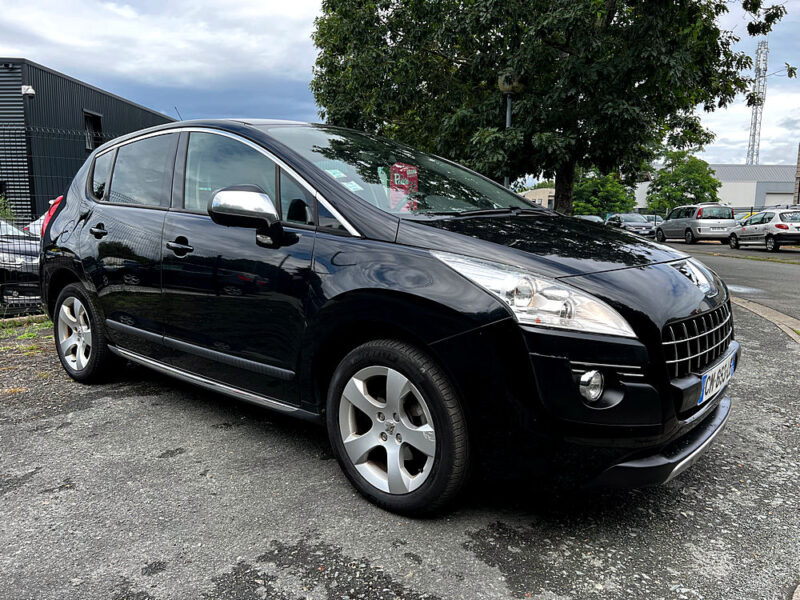 PEUGEOT 3008 Monospace 2012