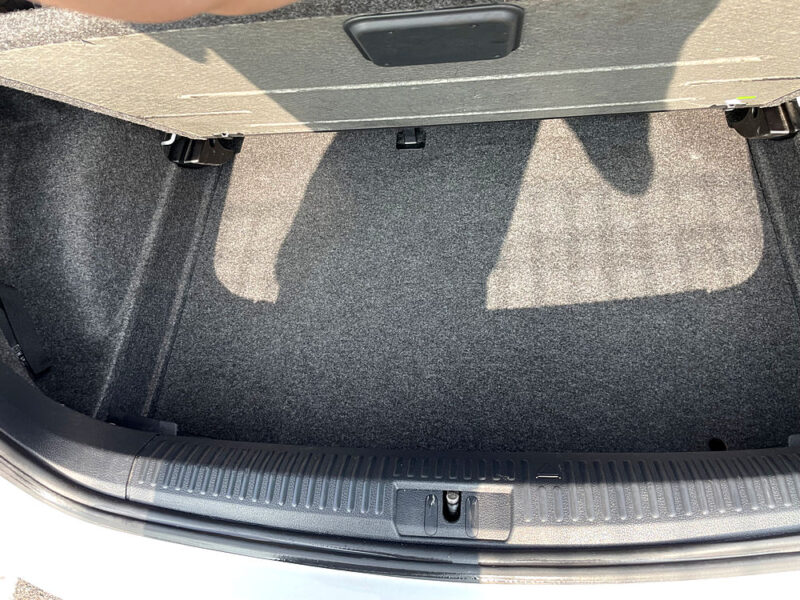 VOLKSWAGEN POLO V 2013