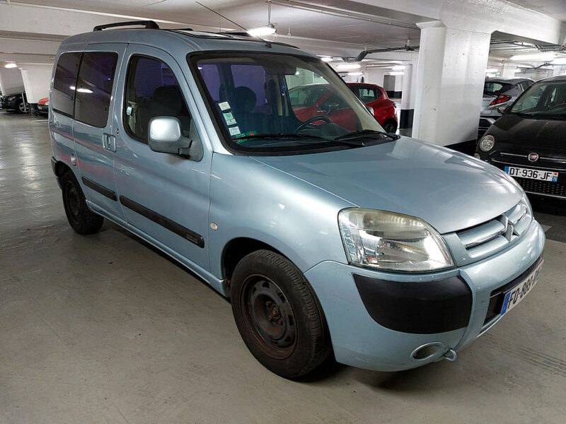 CITROEN BERLINGO 2.0 90 KIT DISTRI ET POMPE NEUFS / RIEN A PREVOIR