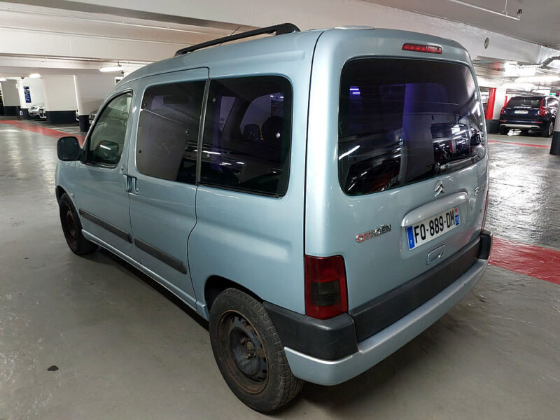 CITROEN BERLINGO 2.0 90 KIT DISTRI ET POMPE NEUFS / RIEN A PREVOIR