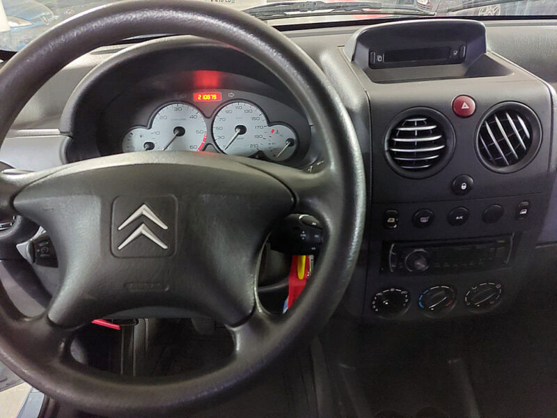 CITROEN BERLINGO 2.0 90 KIT DISTRI ET POMPE NEUFS / RIEN A PREVOIR