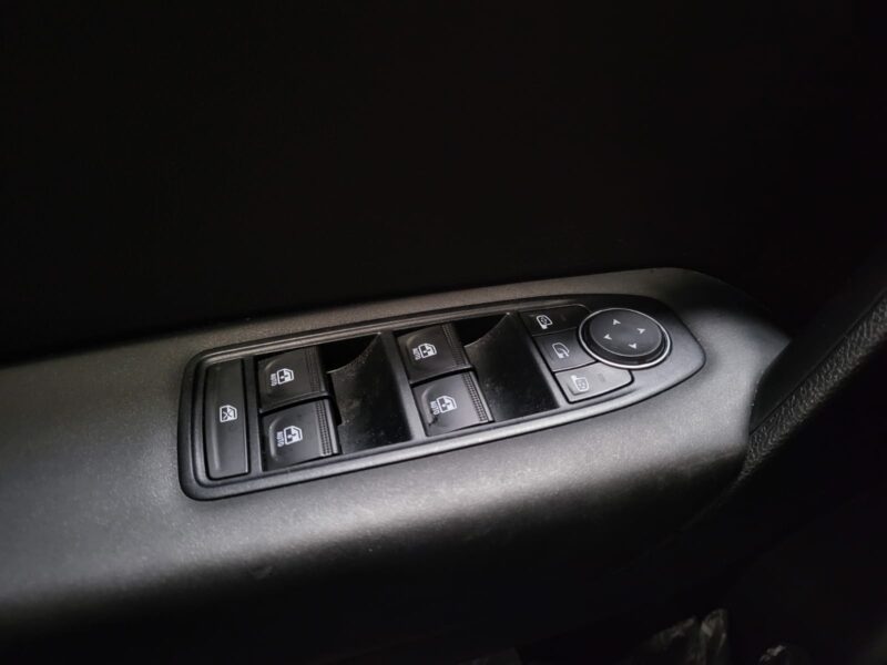 RENAULT CAPTUR II 1.0 TCe 100cv Business GPL 5p // BOITIER GPL/CAMERA DE RECUL/RADAR-AV-AR