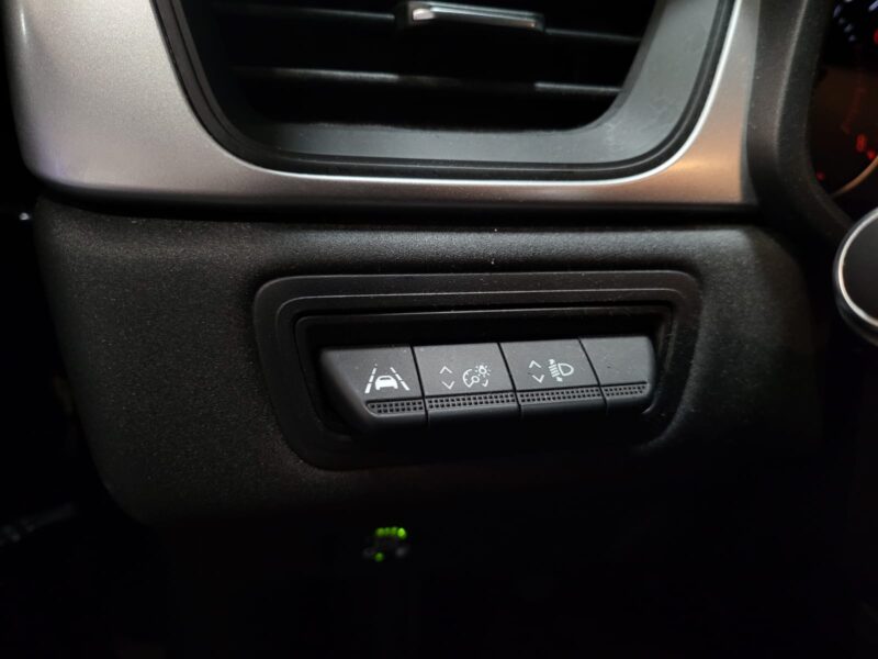 RENAULT CAPTUR II 1.0 TCe 100cv Business GPL 5p // BOITIER GPL/CAMERA DE RECUL/RADAR-AV-AR