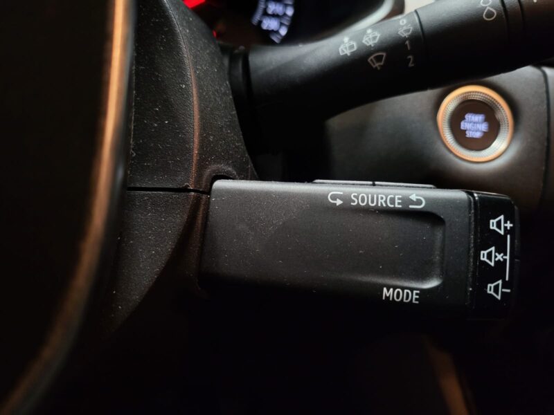 RENAULT CAPTUR II 1.0 TCe 100cv Business GPL 5p // BOITIER GPL/CAMERA DE RECUL/RADAR-AV-AR