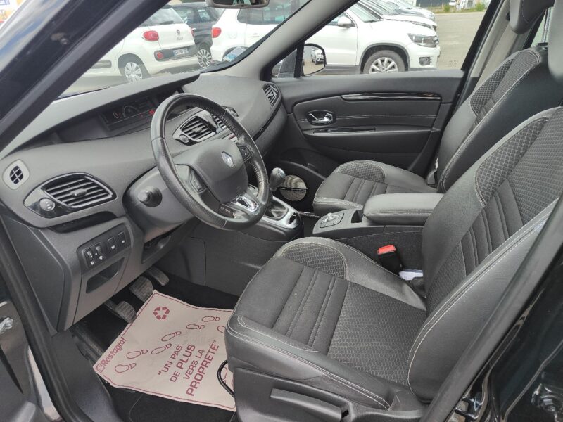 RENAULT SCÉNIC III 1.5 dCi 110cv BOSE