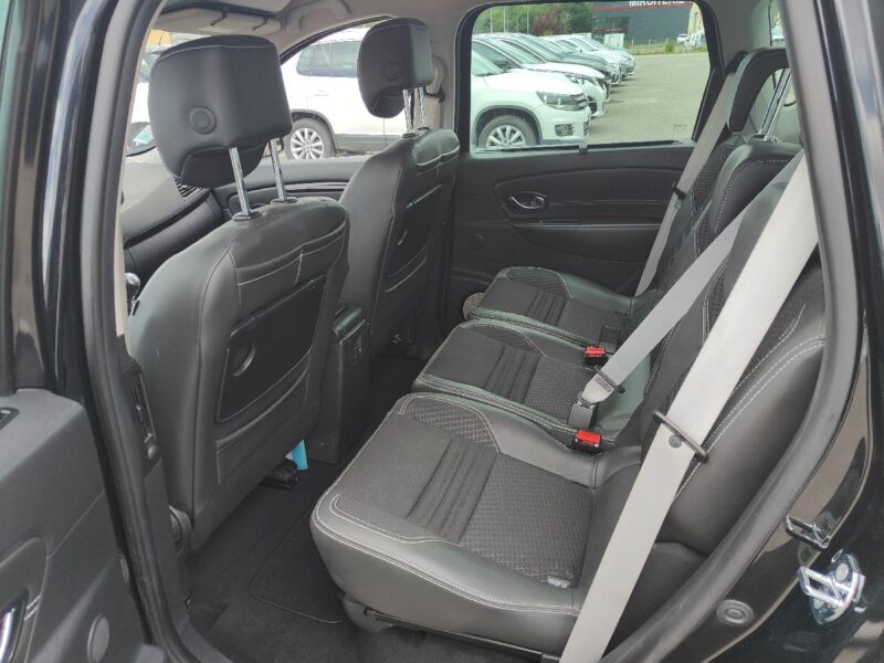 RENAULT SCÉNIC III 1.5 dCi 110cv BOSE