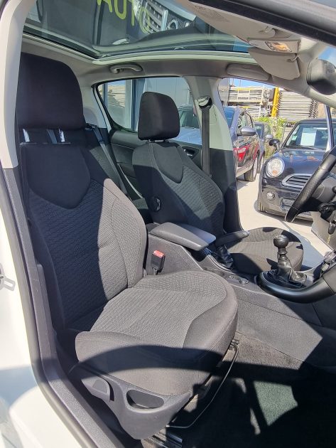 PEUGEOT 308 1.6 HDi 112 Allure 