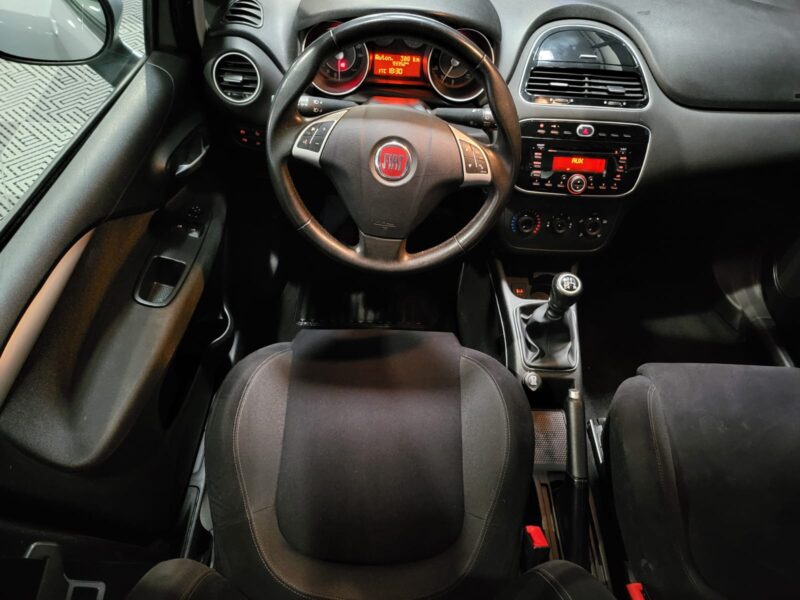 FIAT PUNTO EVO 1.2 8V 69cv Italia 5p // DISTRIBUTION NEUVE/COURROIE ACCESOIRE NEUVE/ENTRETIEN A JOUR