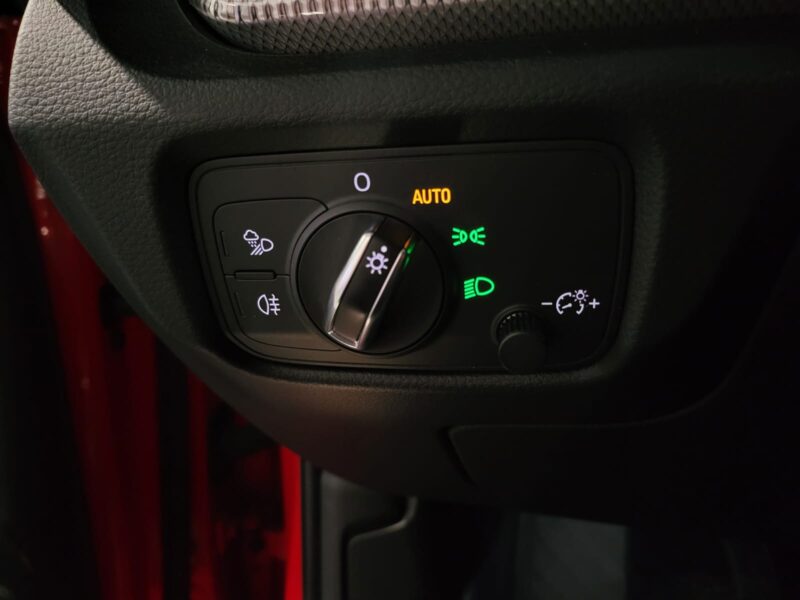 AUDI A3 SPORTBACK 1.4 TFSI 150cv Design BVM6 5p // BLUETOOTH/RADAR-AR/DRIVE SELECT