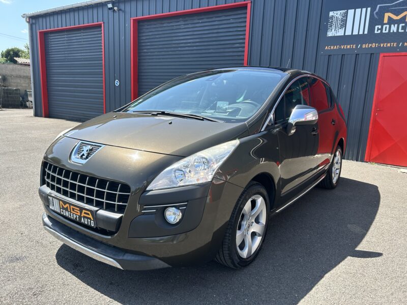 PEUGEOT 3008 2012