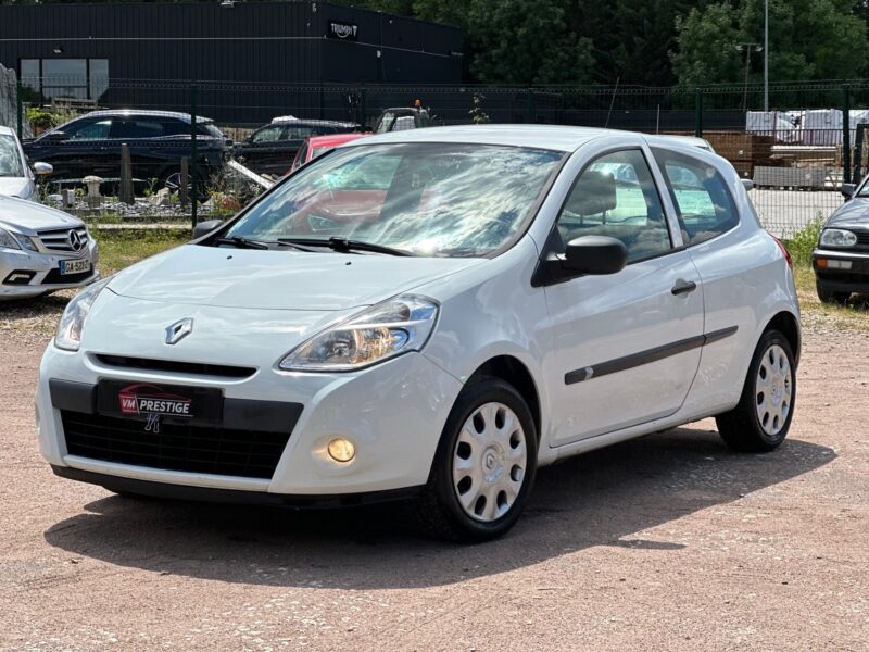 RENAULT CLIO III 2013