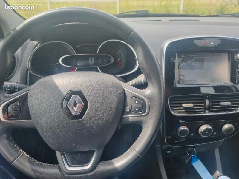 RENAULT CLIO IV Grandtour 2017