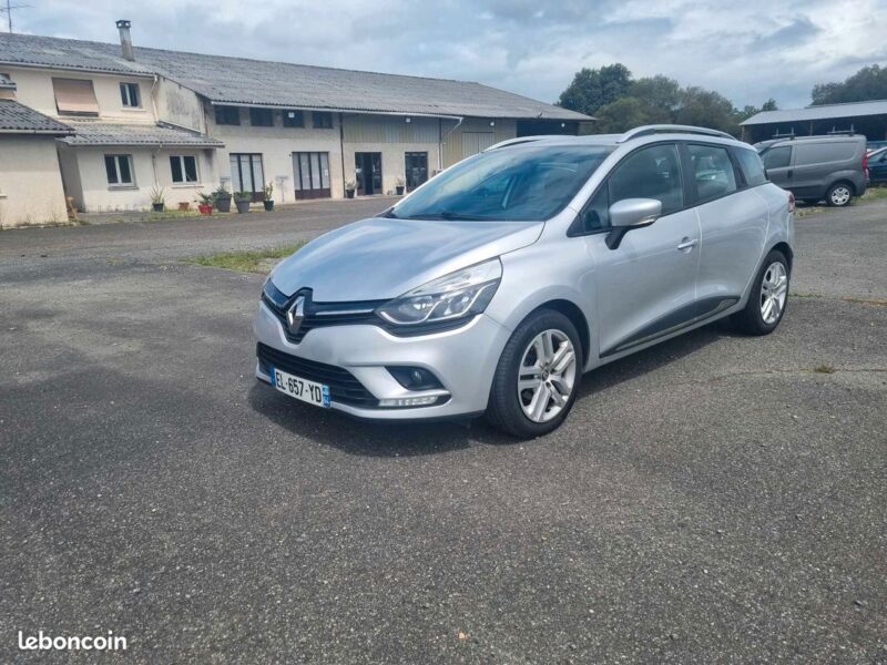 RENAULT CLIO IV Grandtour 2017
