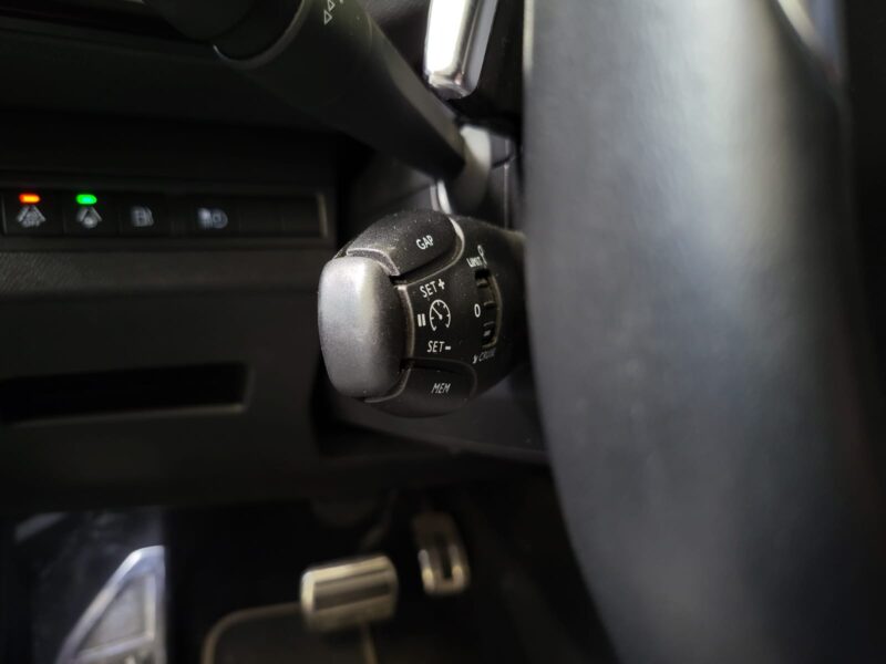 PEUGEOT 3008 GT HYBRID4 EAT8 300 / TO + FOCAL + CAMERA + SIEGE CHAFFANT ET MASSANT