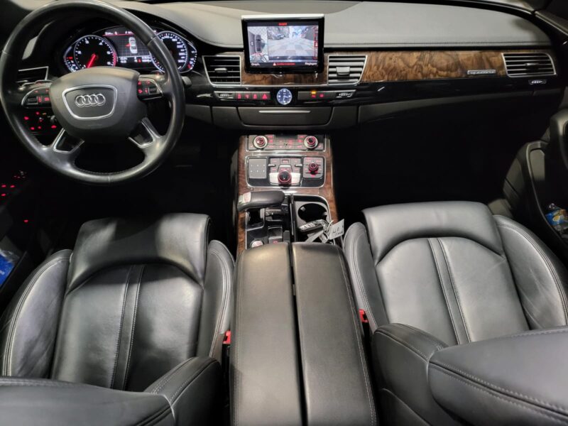 AUDI A8 V6 3.0 TDI 250cv Quattro Tiptronic // CAMERA/SIEGES CHAUFFANTS/TOIT OUVRANT