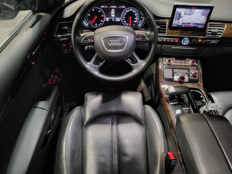 AUDI A8 V6 3.0 TDI 250cv Quattro Tiptronic // CAMERA/SIEGES CHAUFFANTS/TOIT OUVRANT