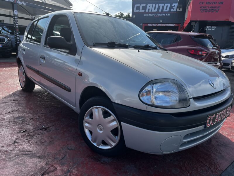 RENAULT CLIO II 2000