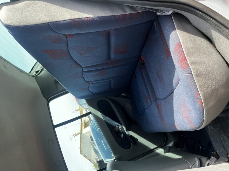 RENAULT CLIO II 2000