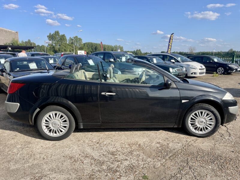 RENAULT MEGANE II Coupé-Cabriolet 2006