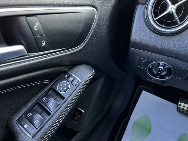 MERCEDES-BENZ CLA CLA 180 1.6 122 Cv 1ERE MAIN / BOITE AUTO 7 CRIT AIR 1 - Garantie1an