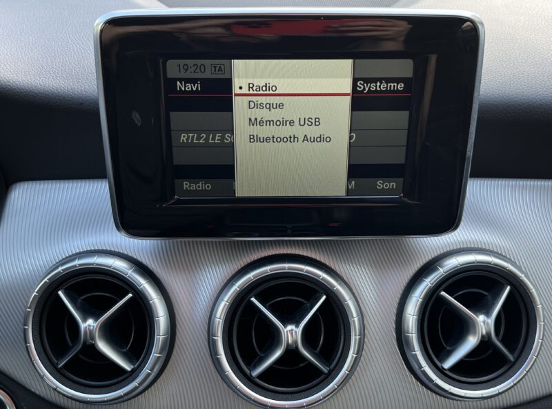 MERCEDES-BENZ CLA CLA 180 1.6 122 Cv 1ERE MAIN / BOITE AUTO 7 CRIT AIR 1 - Garantie1an