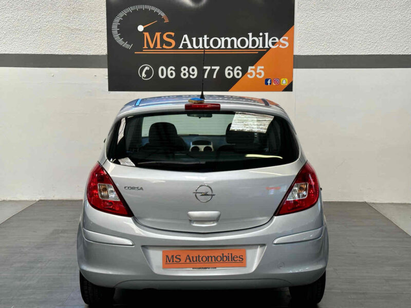 OPEL CORSA D 2010
