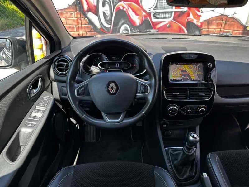 RENAULT CLIO IV ESTATE 1.5 DCI 110 CV REPRISE POSSIBLE