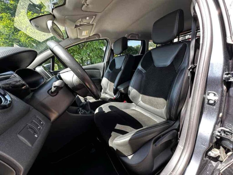 RENAULT CLIO IV ESTATE 1.5 DCI 110 CV REPRISE POSSIBLE