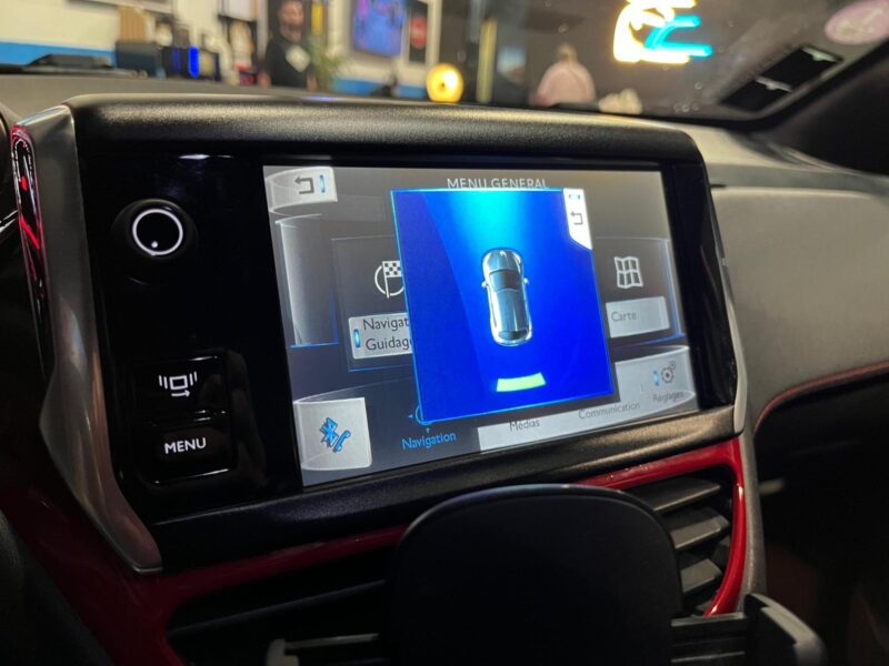 PEUGEOT 208 GTI 1.6 THP 200cv BVM6 // RADAR-AR/GPS/BLUETOOTH