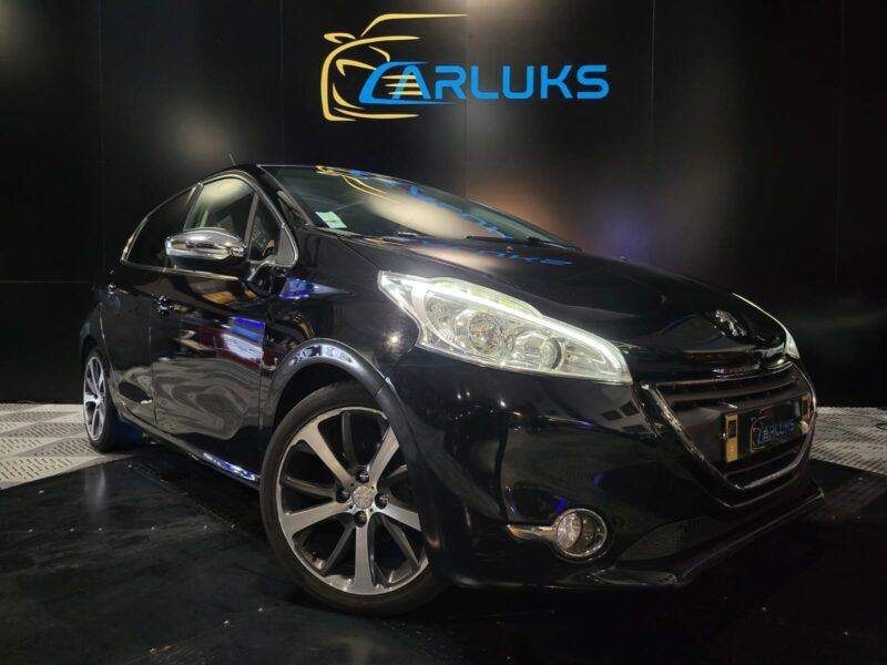PEUGEOT 208 1.6 e-HDi 92cv Féline 5p // TOIT PANORAMIQUE/RADAR-AR/GPS/BLUETOOTH