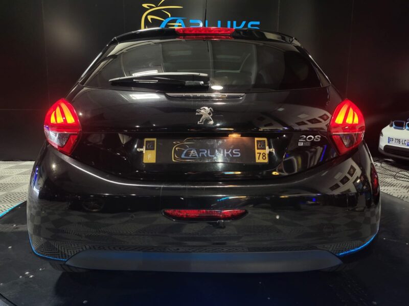 PEUGEOT 208 1.6 e-HDi 92cv Féline 5p // TOIT PANORAMIQUE/RADAR-AR/GPS/BLUETOOTH