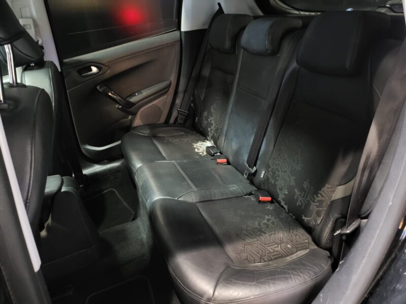 PEUGEOT 208 1.6 e-HDi 92cv Féline 5p // TOIT PANORAMIQUE/RADAR-AR/GPS/BLUETOOTH